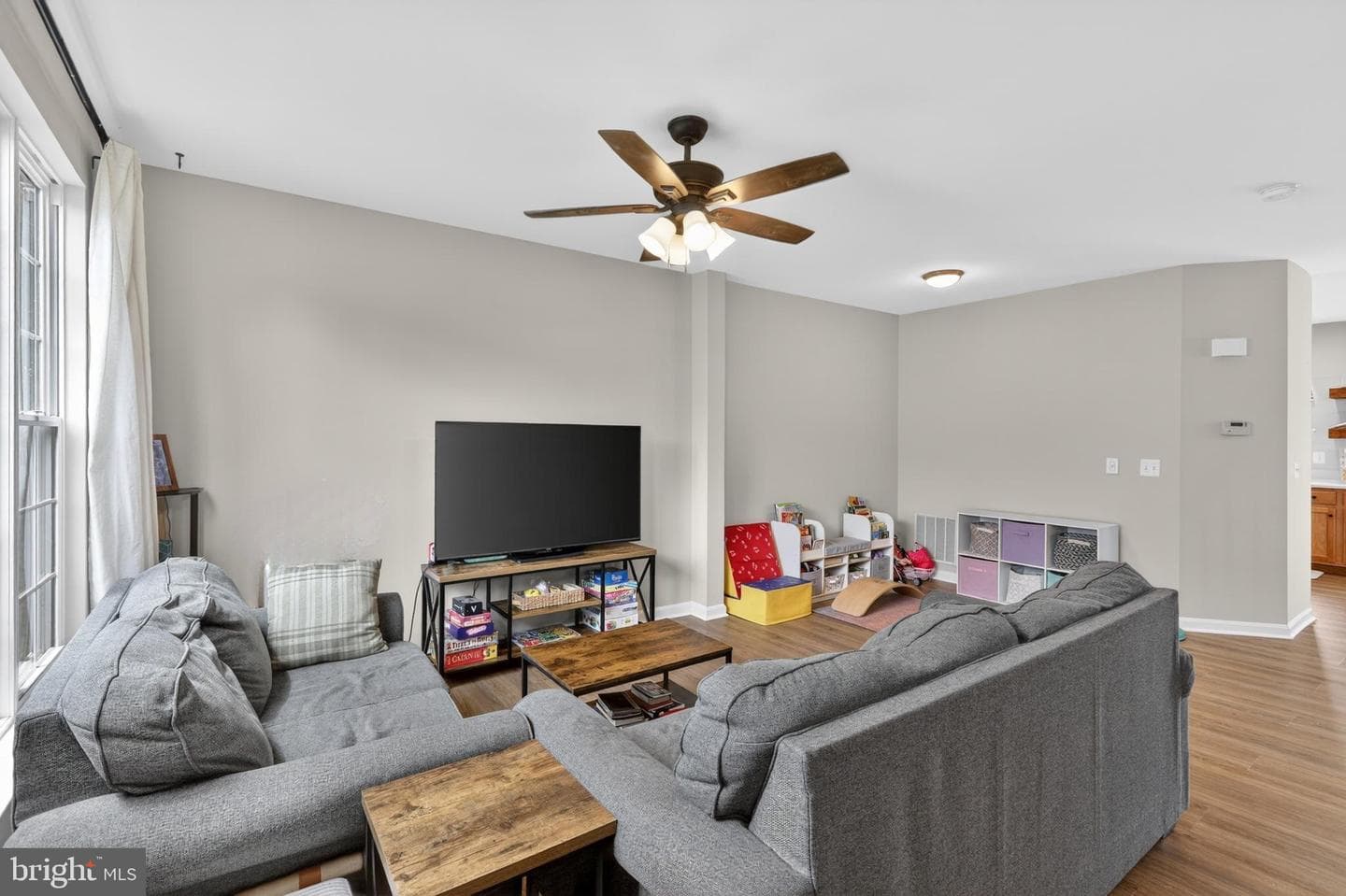 9438 Black Hawk Court photo 3