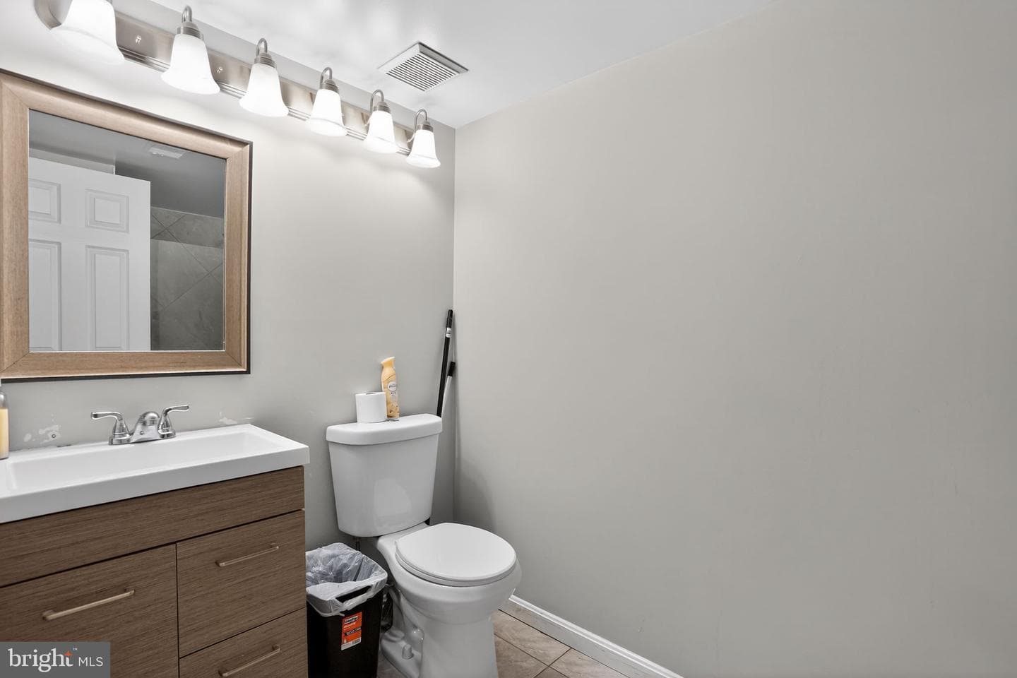 9214 Jessica Drive photo 29