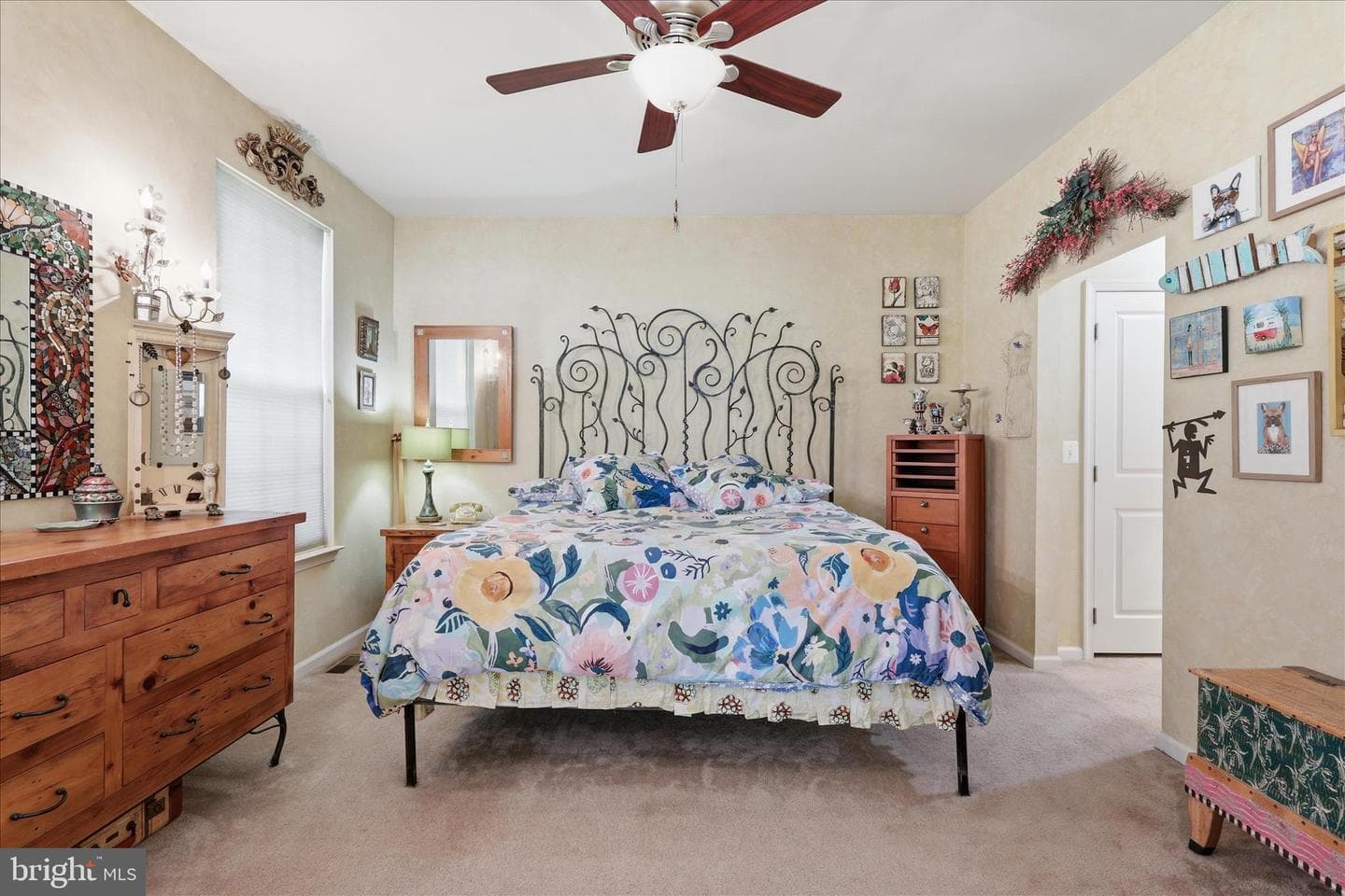 9411 Primrose Ln photo 18