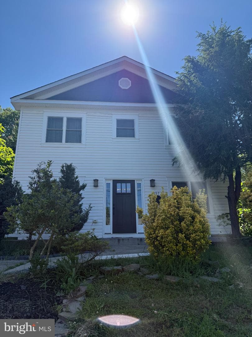 157 Manassas Dr photo 2