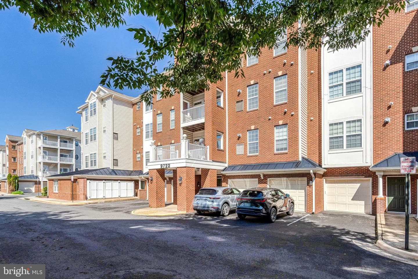 9722 Holmes Place #407, Manassas Park