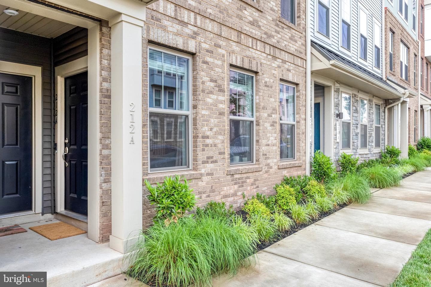 212 Park Central Terrace, Manassas Park