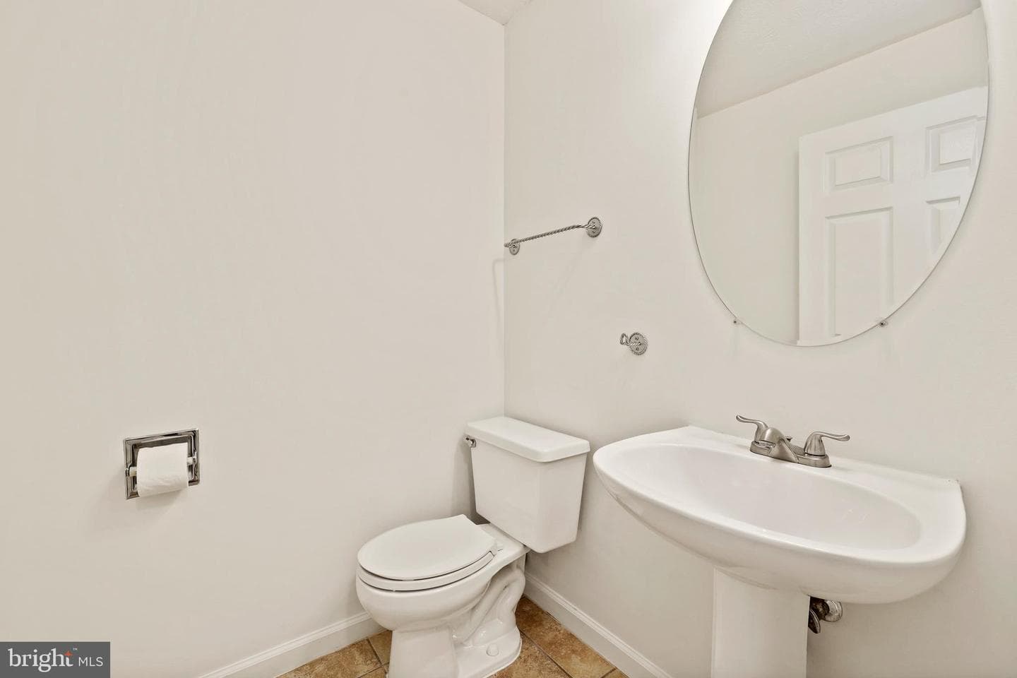 9242 Matthew Drive photo 31