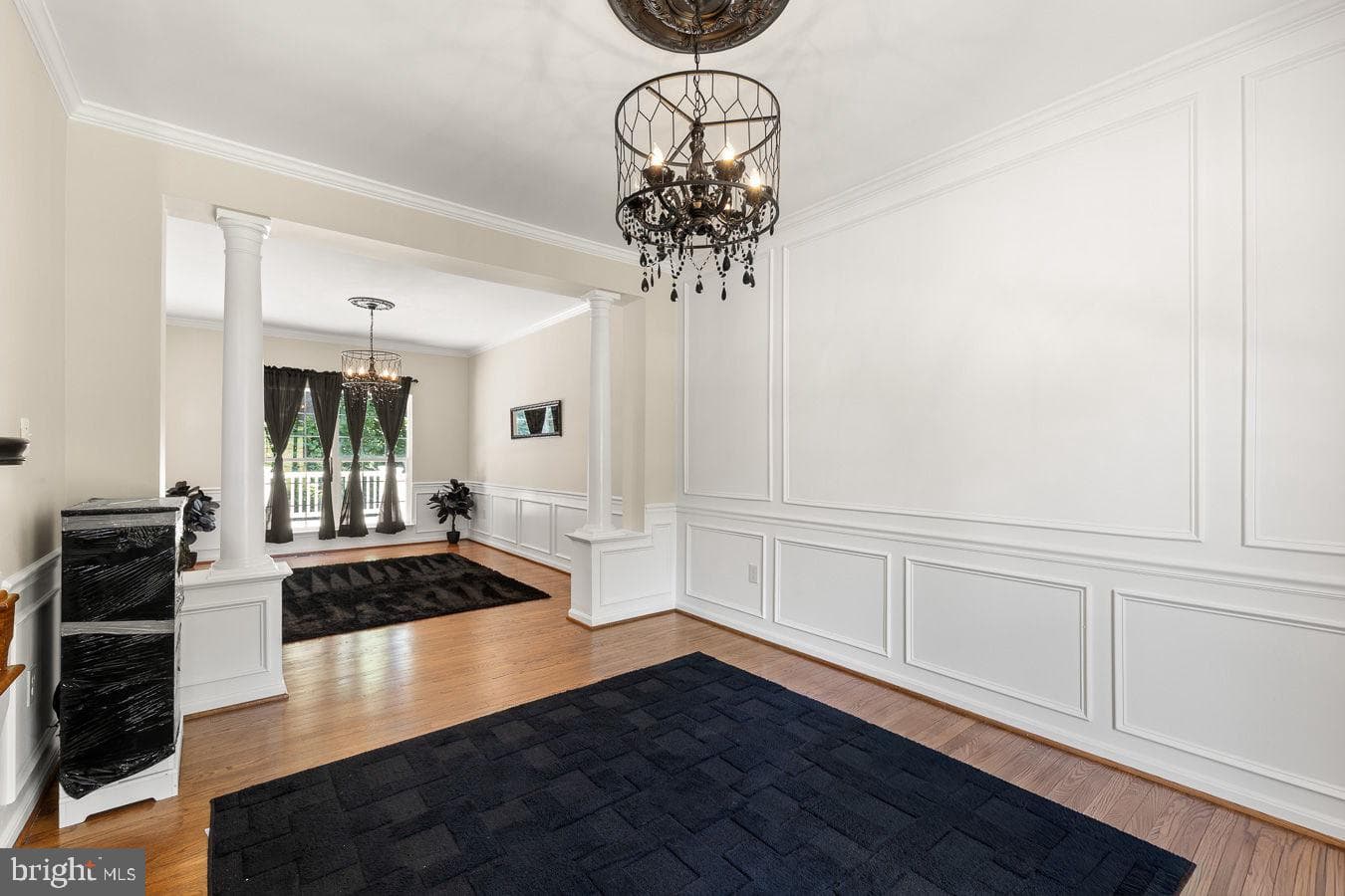 9201 Golf Court photo 8