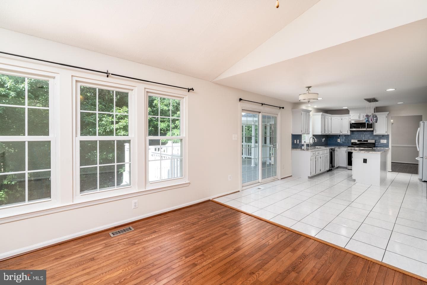 9240 Matthew Drive photo 29