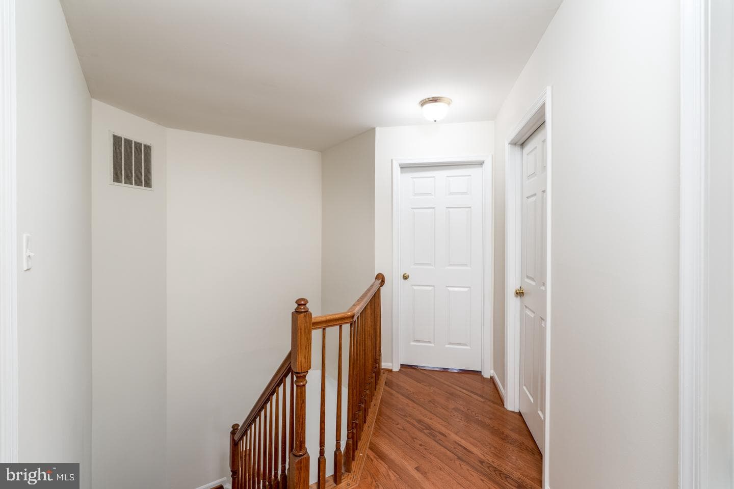 9240 Matthew Drive photo 32