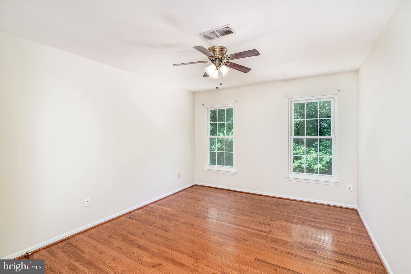 9240 Matthew Drive photo 33