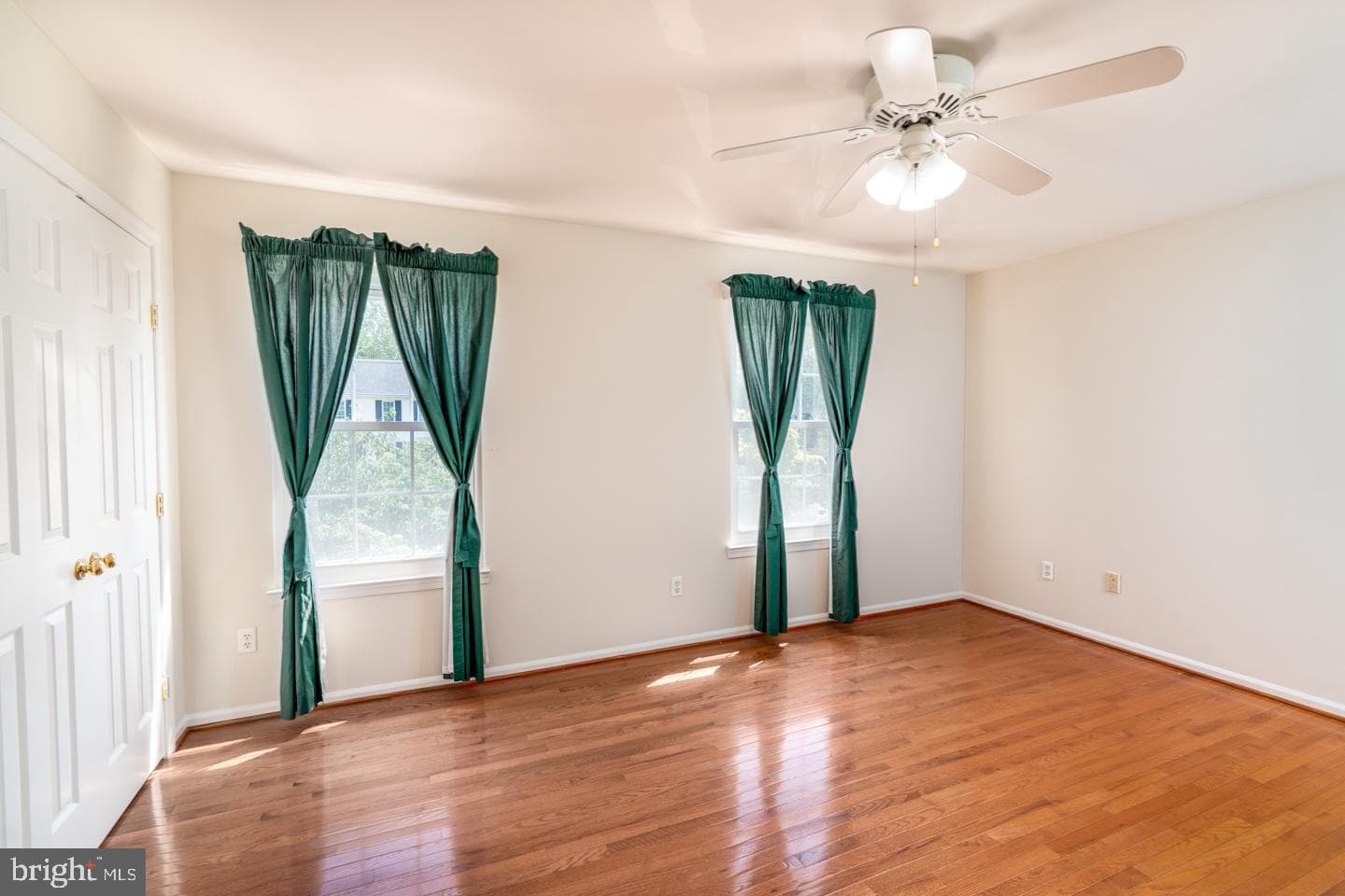 9240 Matthew Drive photo 36