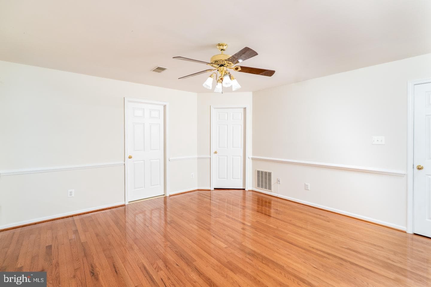 9240 Matthew Drive photo 40
