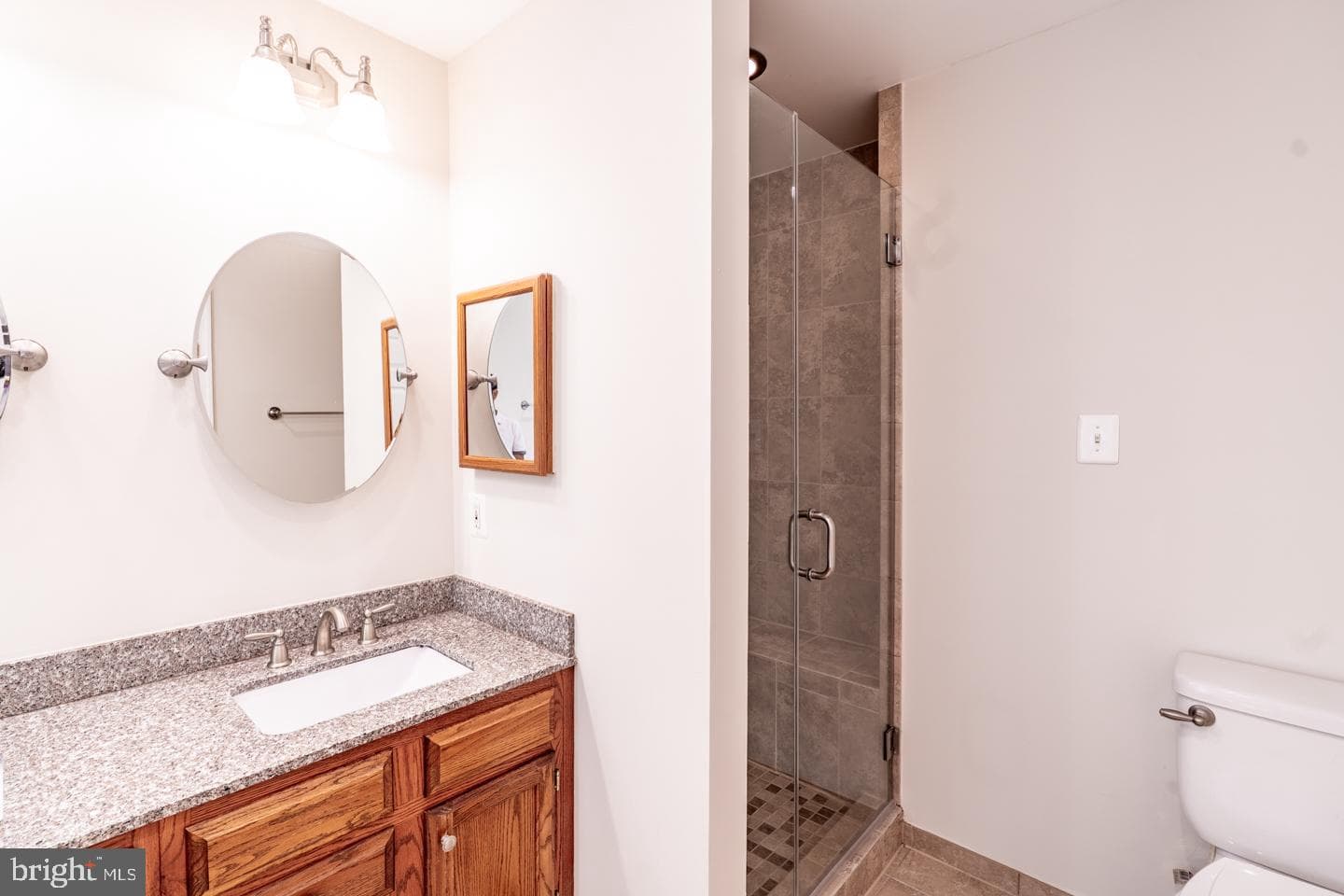 9240 Matthew Drive photo 42
