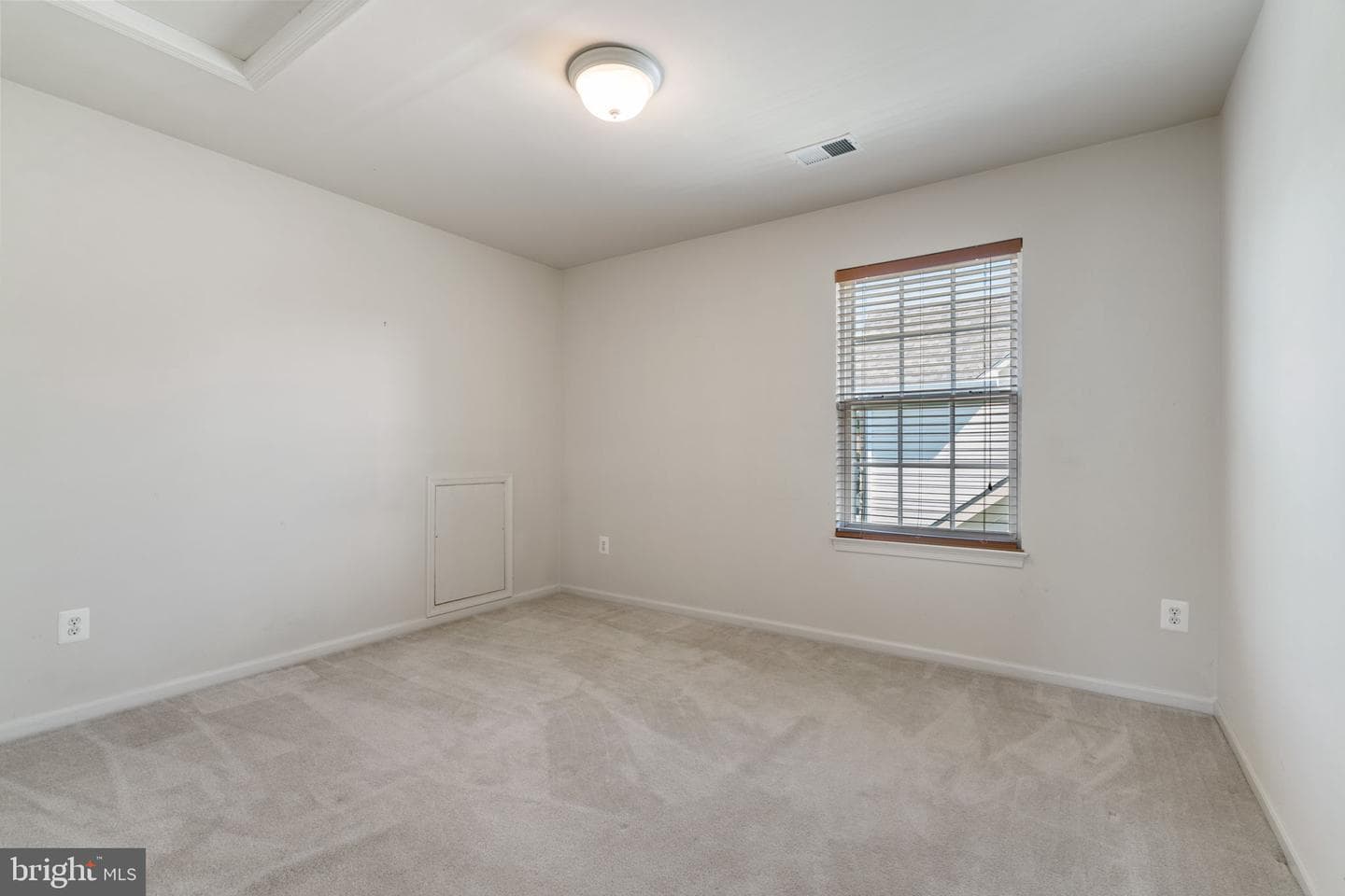 9405 Primrose Lane photo 24