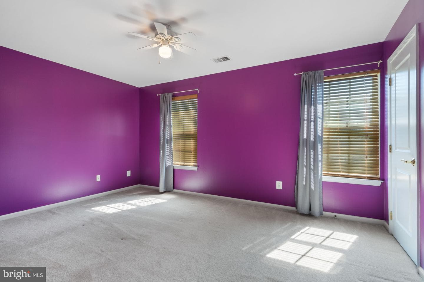 9405 Primrose Lane photo 26