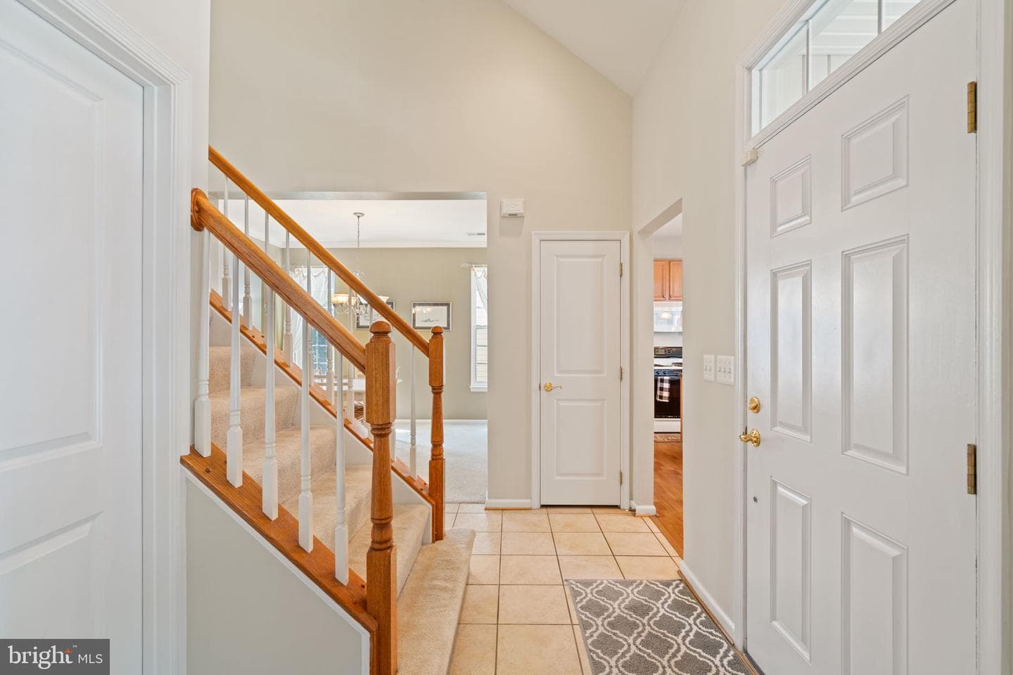 9405 Primrose Lane photo 3