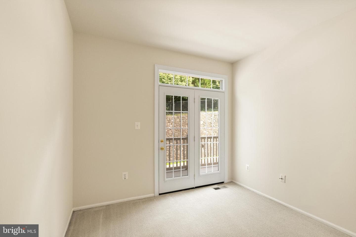 9612 Wigfall Way photo 35