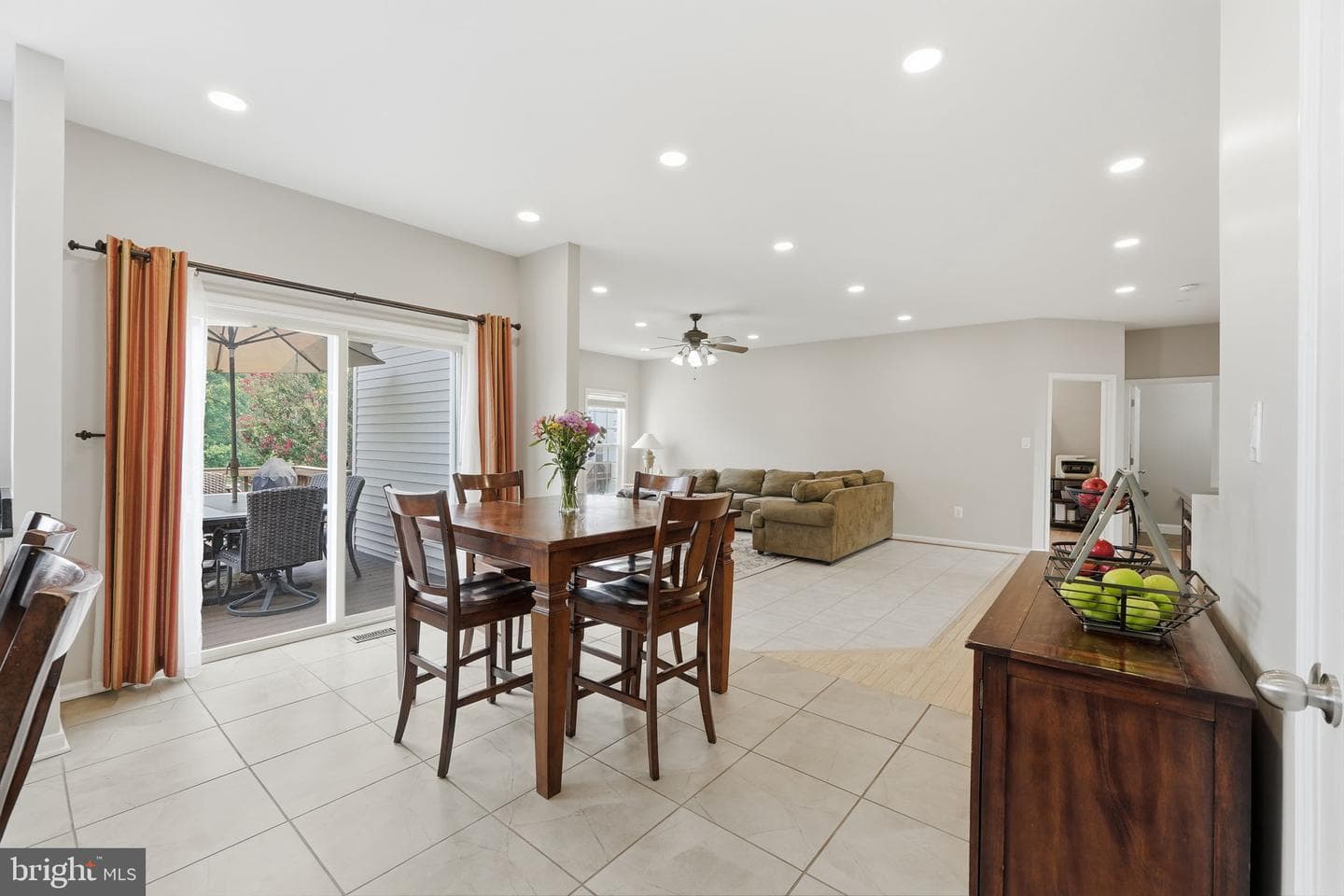9199 Matthew Drive photo 11