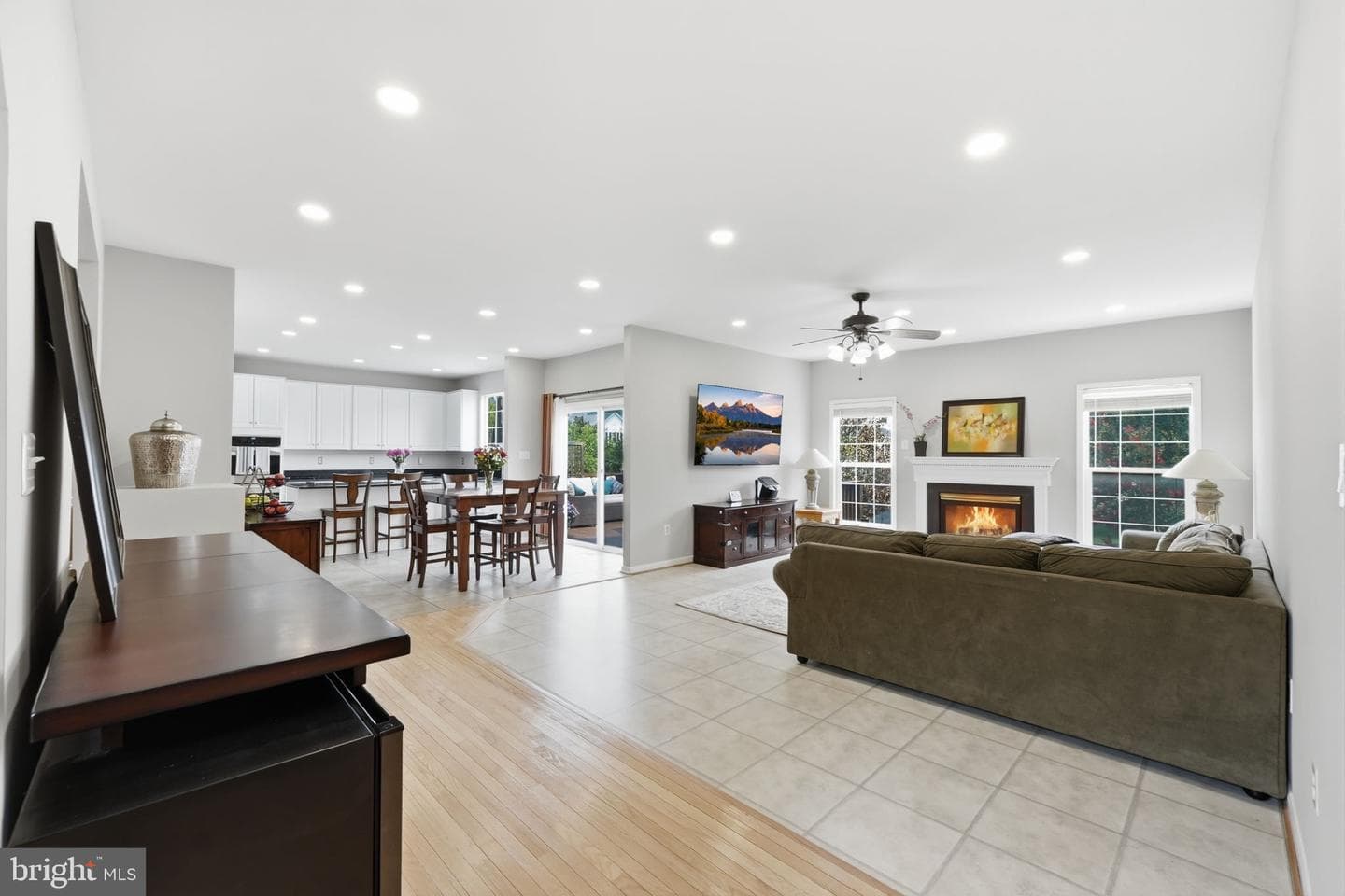 9199 Matthew Drive photo 14