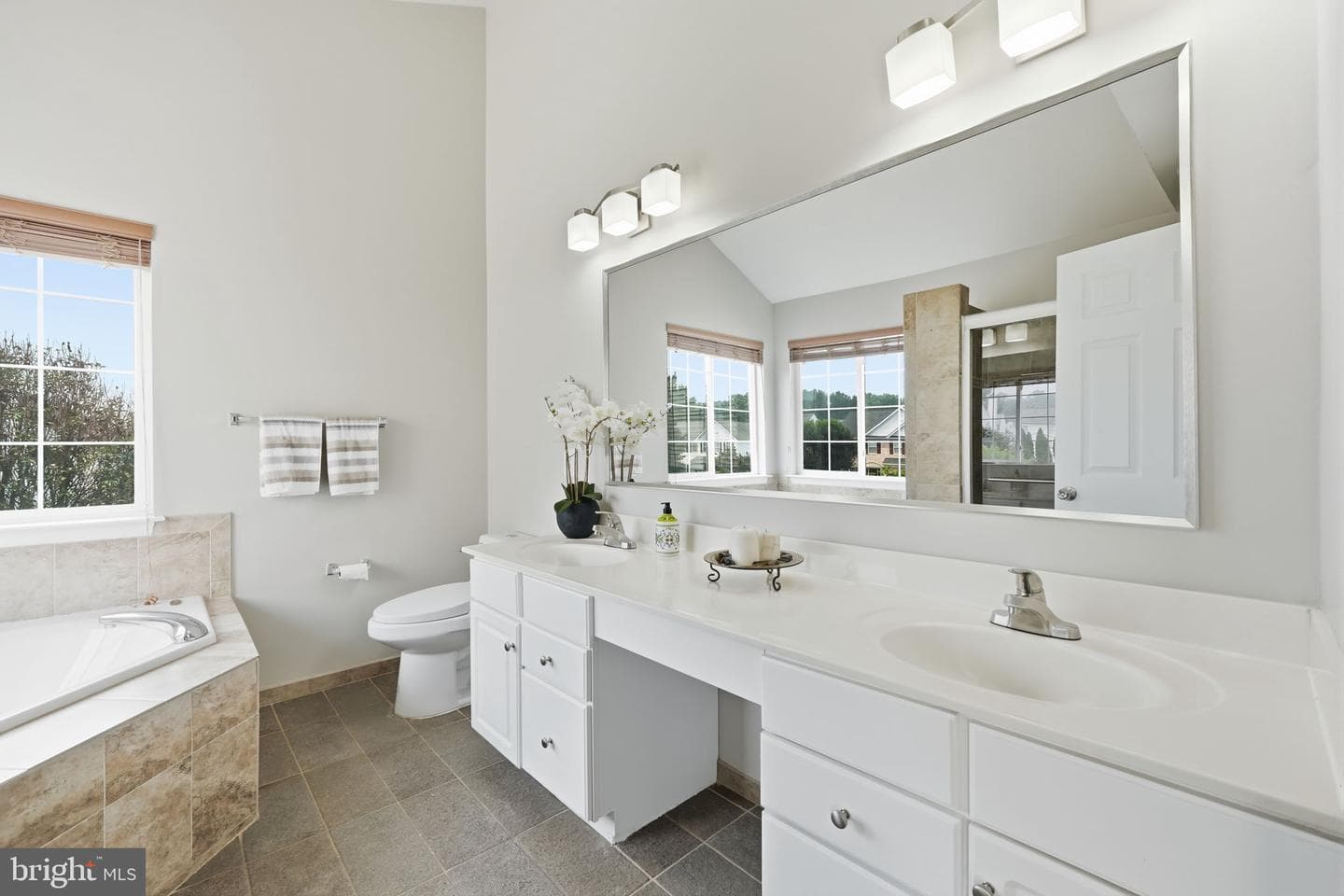 9199 Matthew Drive photo 33