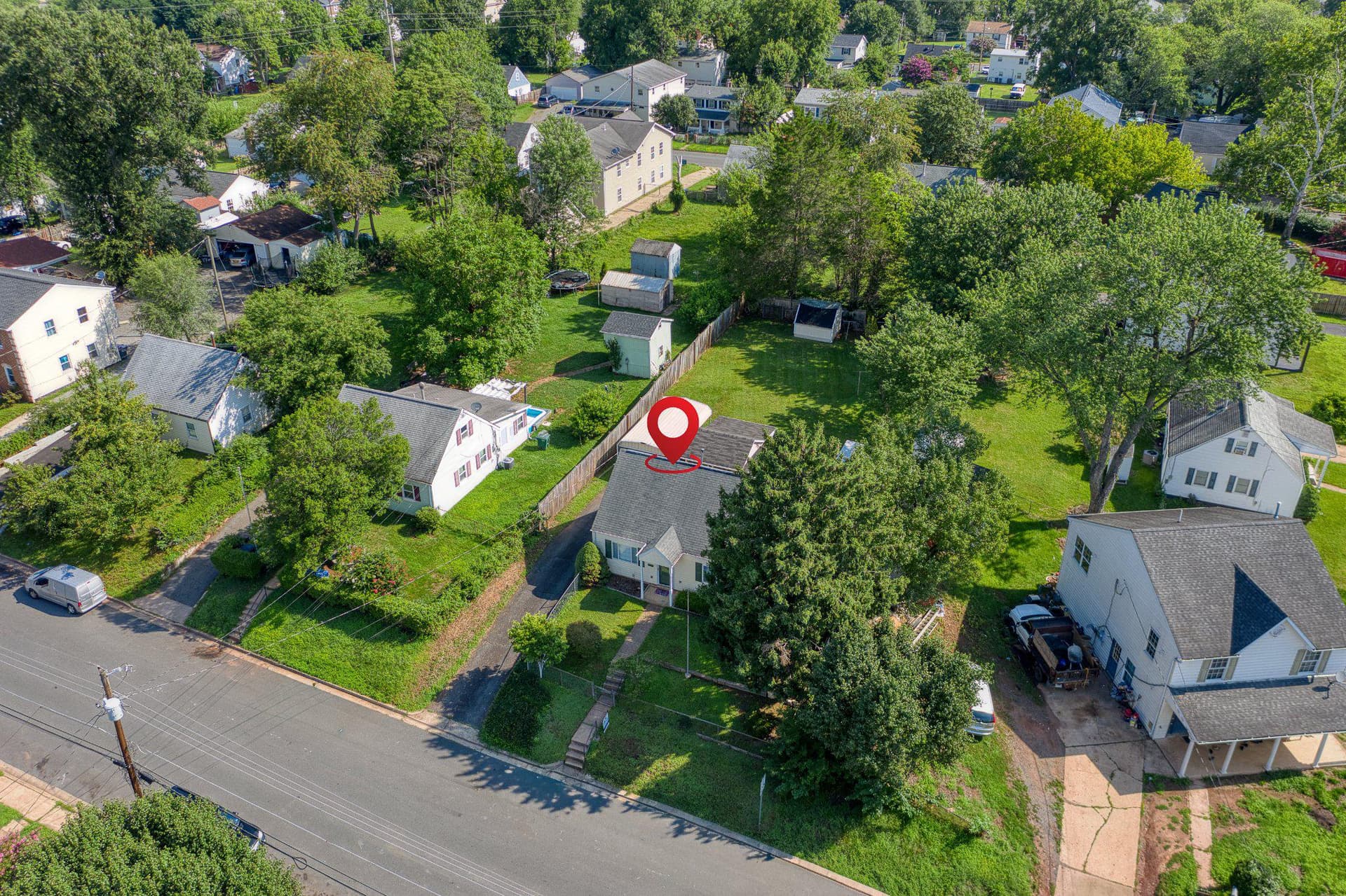 192 Cabbel Drive photo 35
