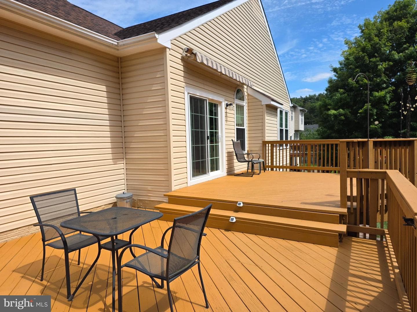 9405 Luke Drive photo 3