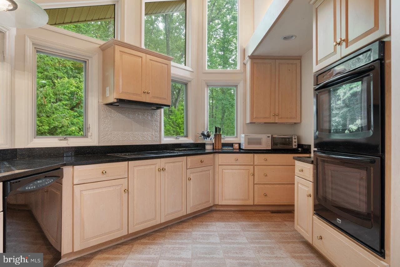 1505 Highland Circle photo 18