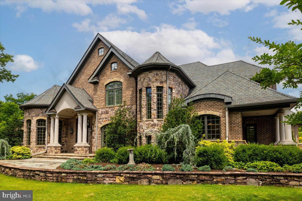 4255 Fortress Drive, Blacksburg