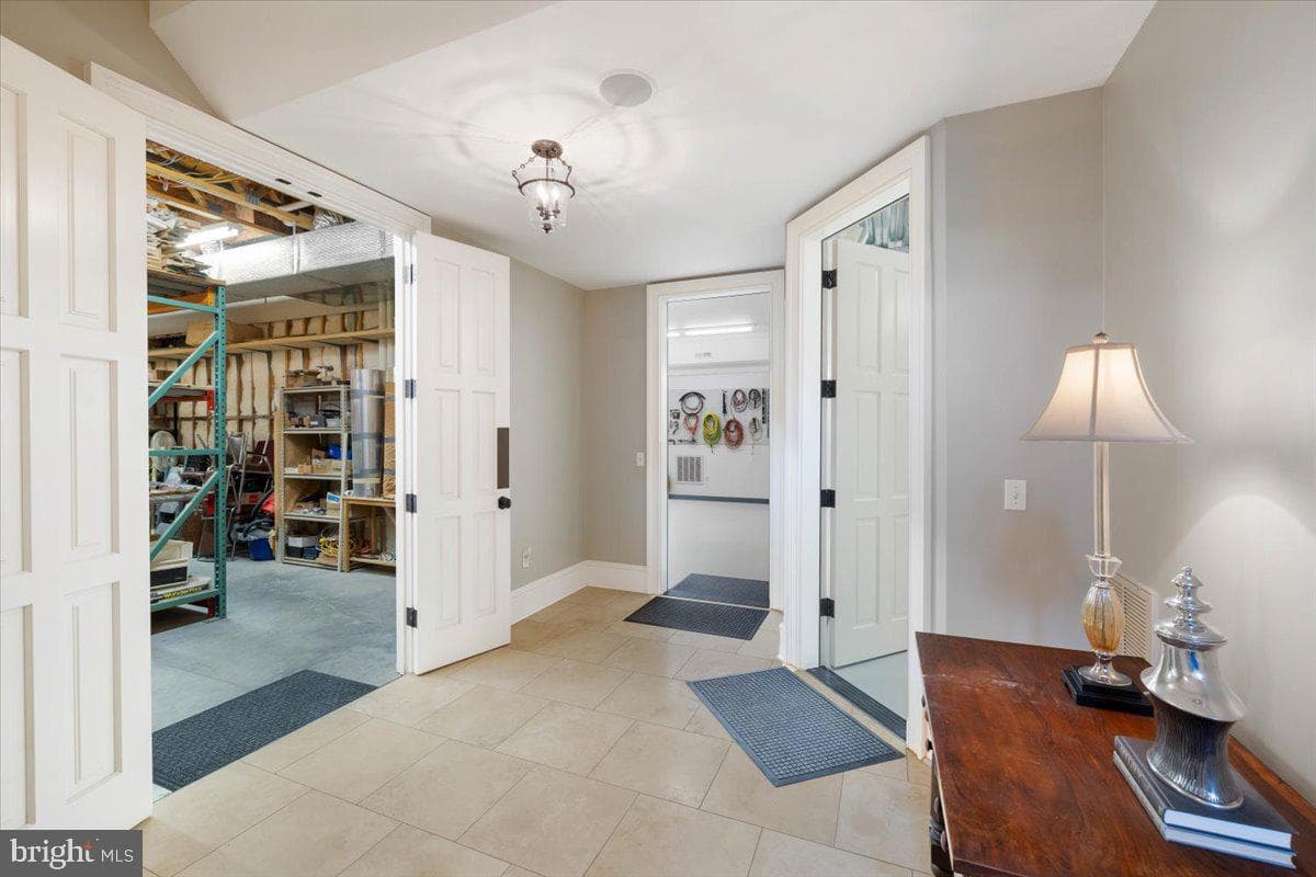 4255 Fortress Drive photo 16