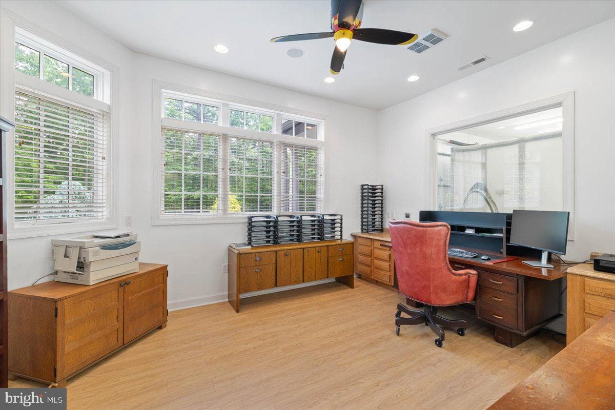 4255 Fortress Drive photo 21