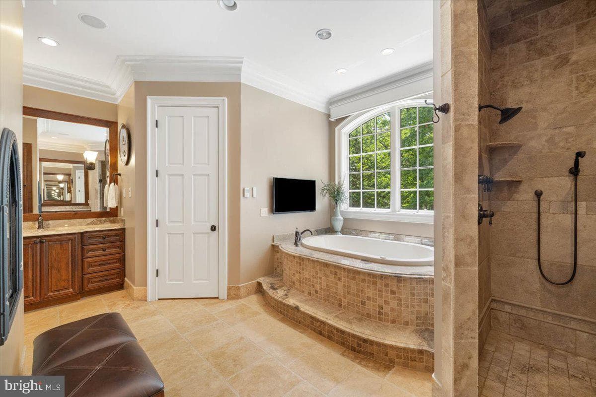 4255 Fortress Drive photo 47