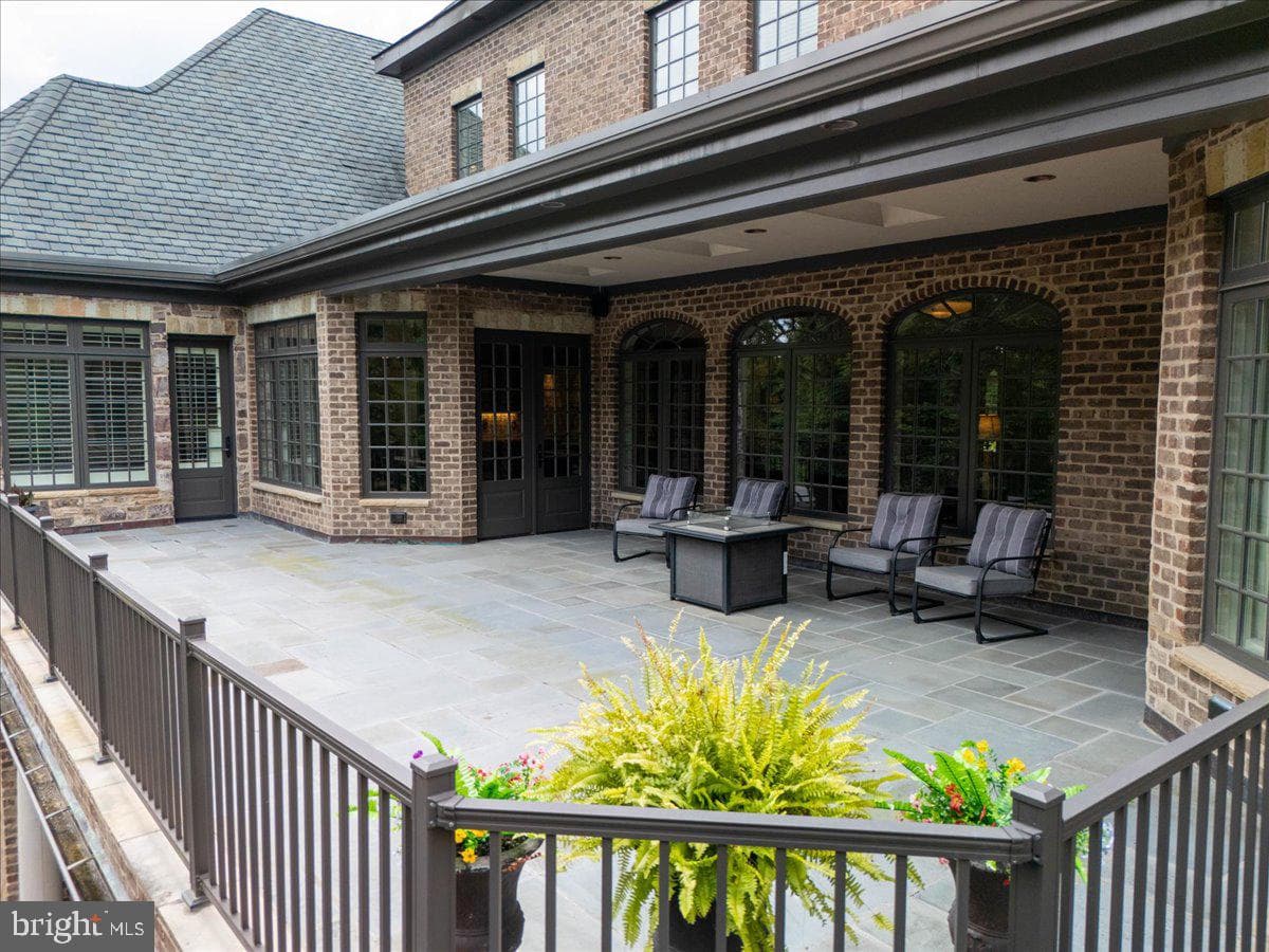 4255 Fortress Drive photo 95