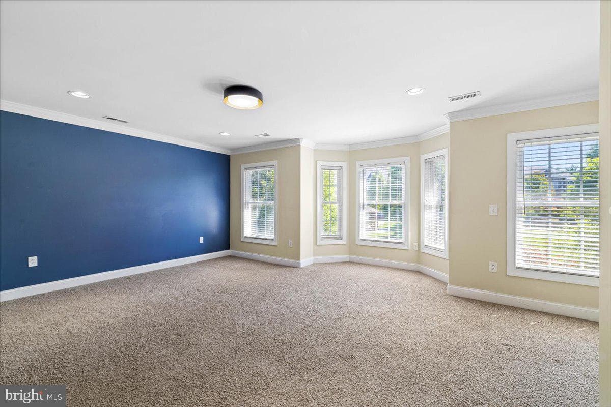 110 Phoenix Blvd NW photo 15