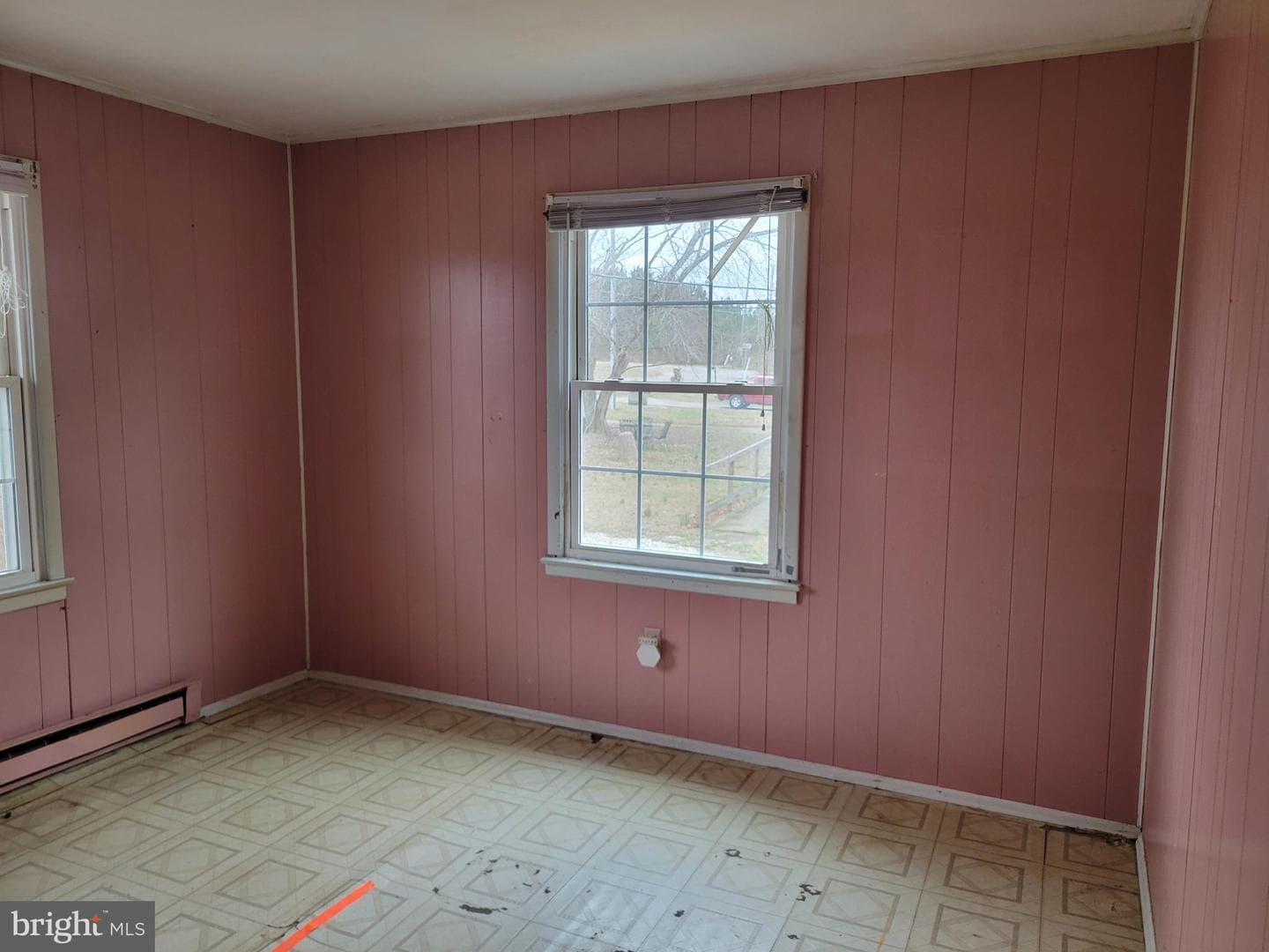 726 Courthouse Drive photo 9