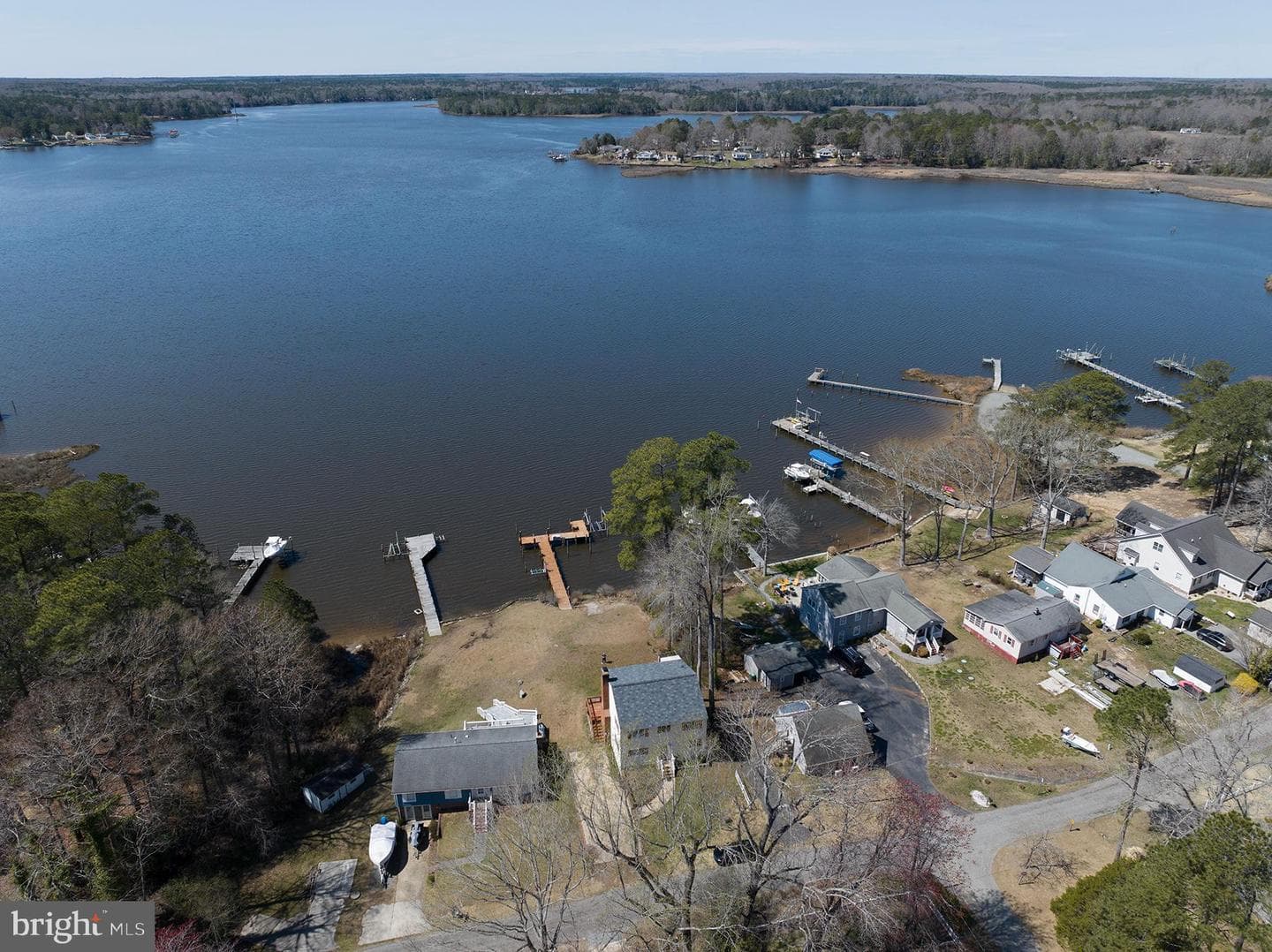 147 Beach Drive photo 10