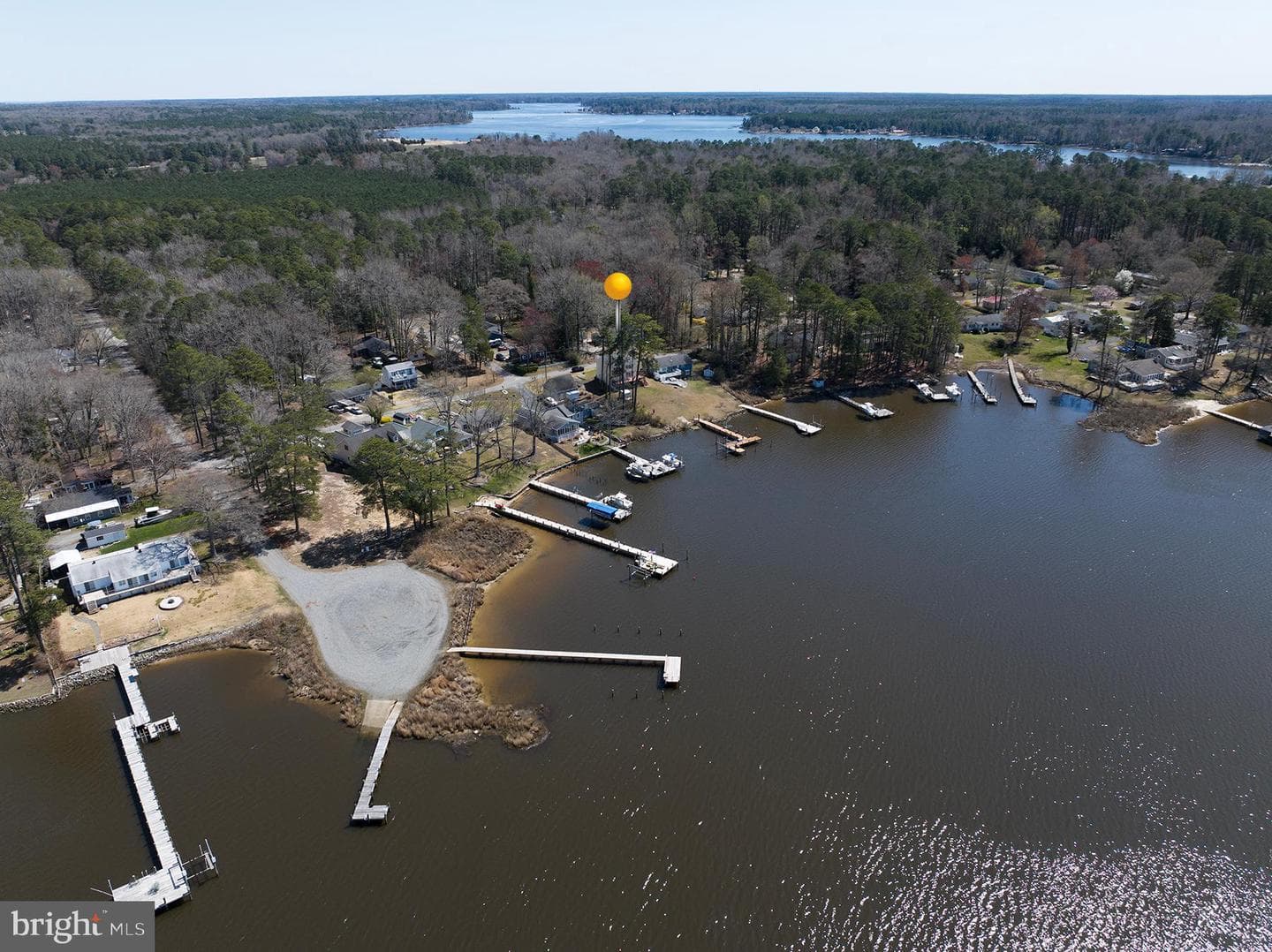147 Beach Drive photo 20