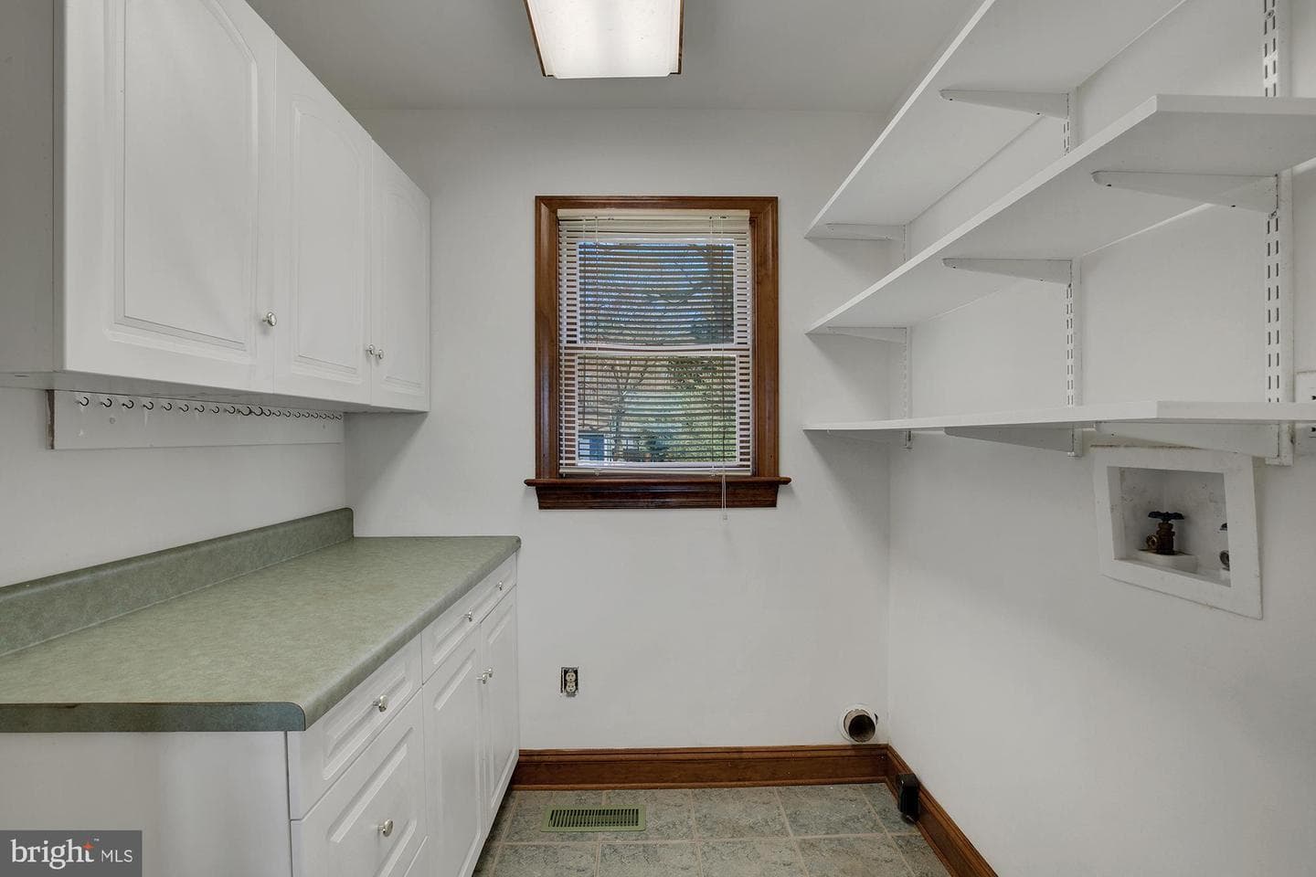 147 Beach Drive photo 42