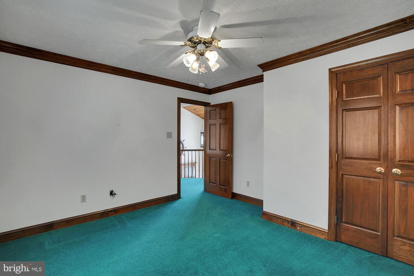147 Beach Drive photo 50