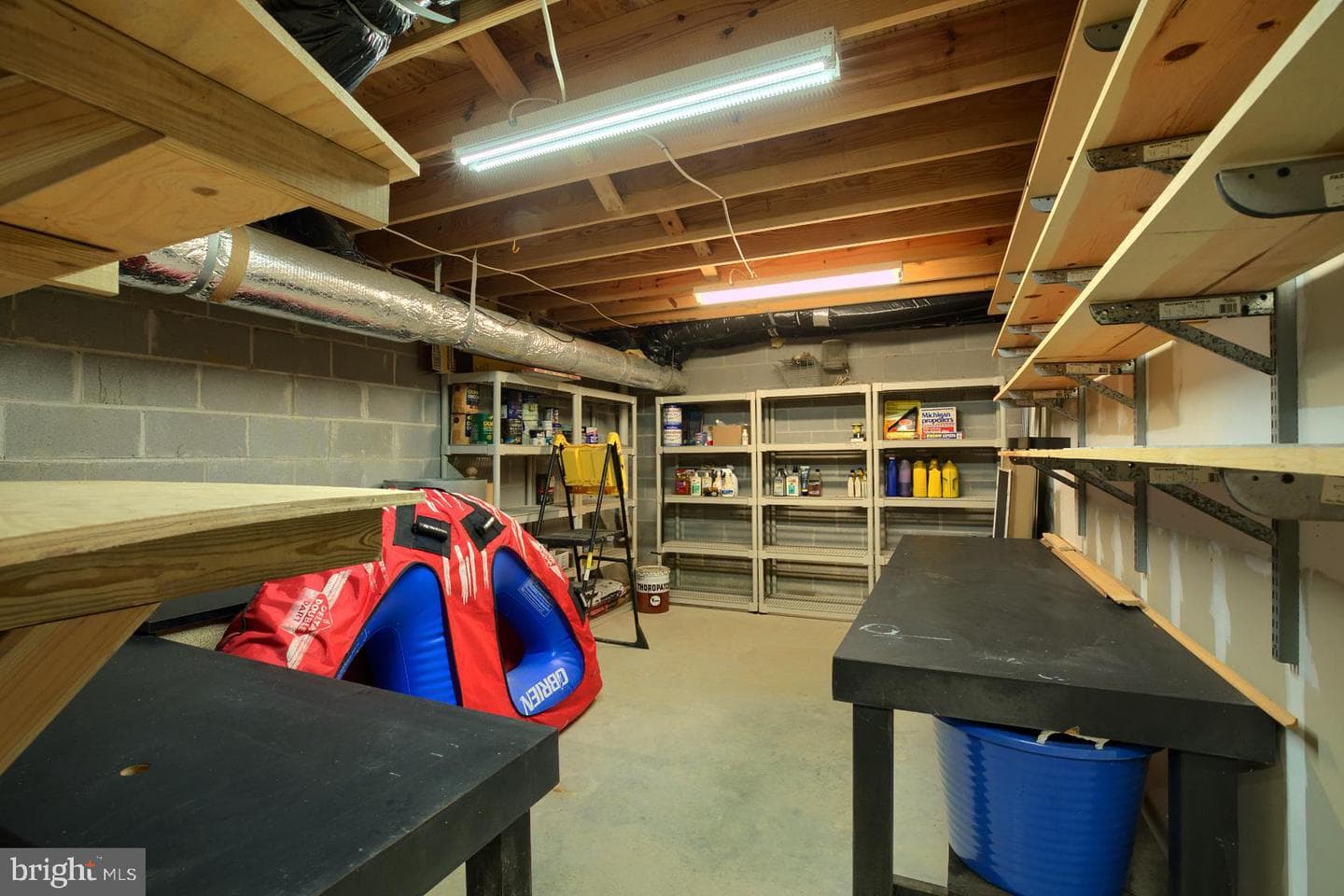 147 Beach Drive photo 61