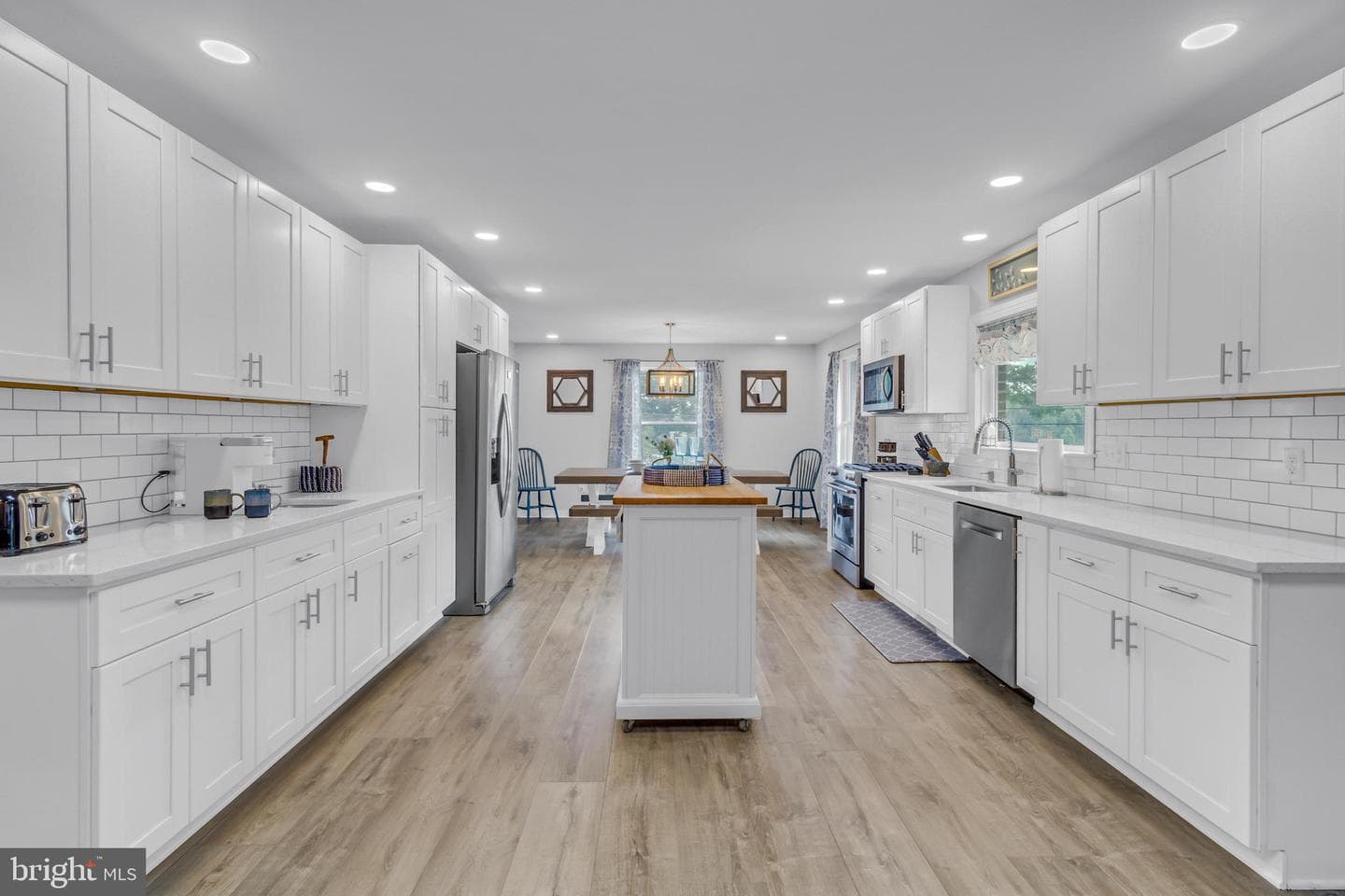 72 Nimcock Road photo 17