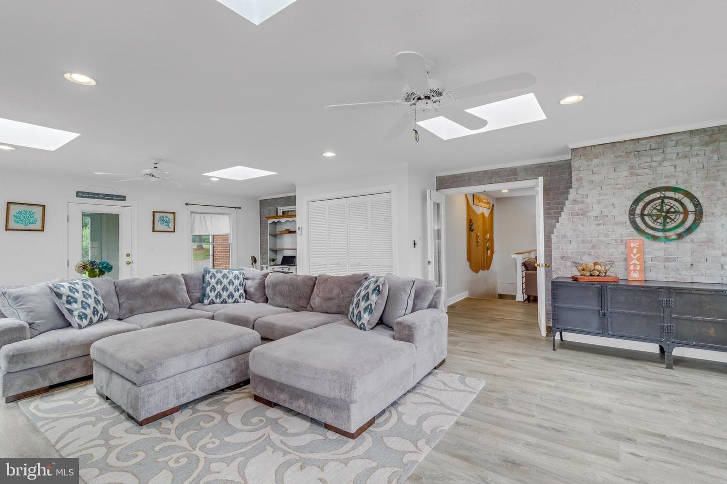 72 Nimcock Road photo 26