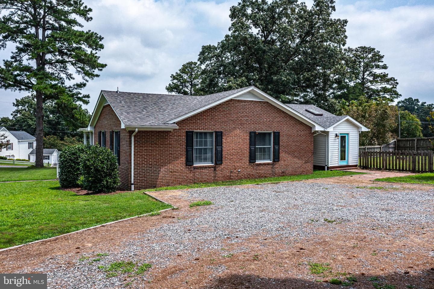 72 Nimcock Road photo 83
