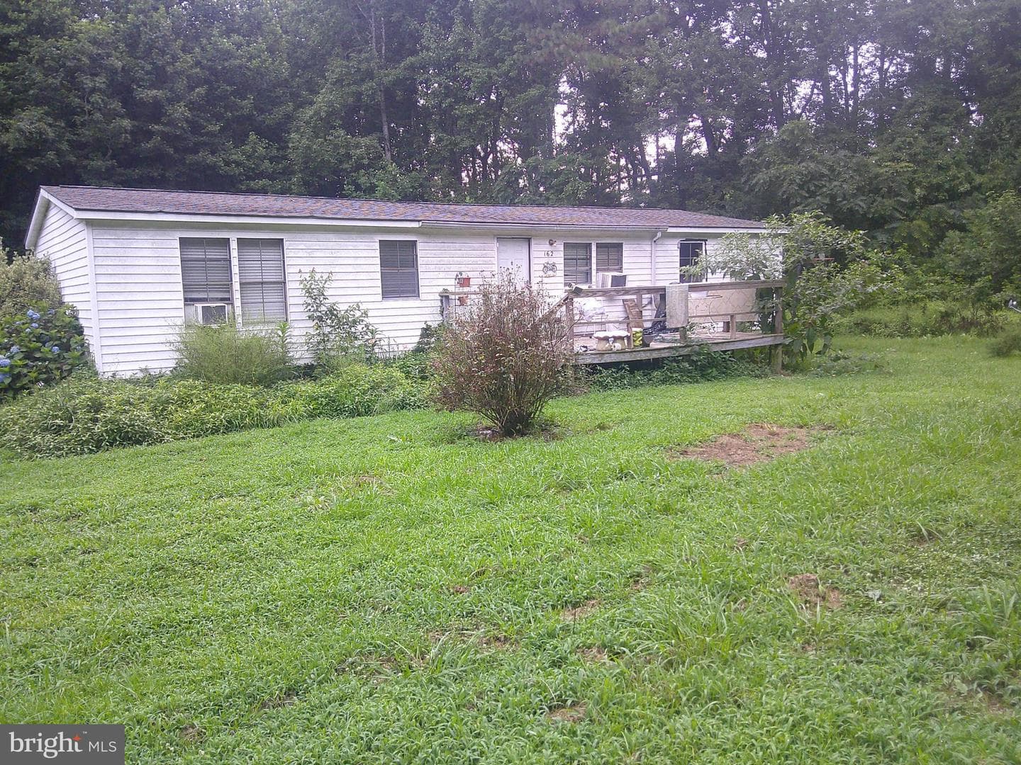 162 Scott Drive photo 1