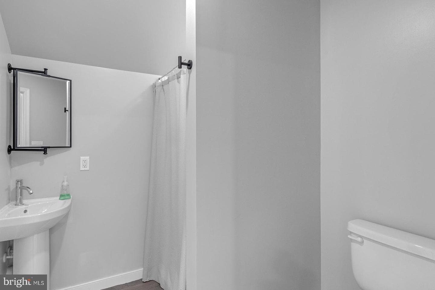 47 Roseberry Lane photo 37