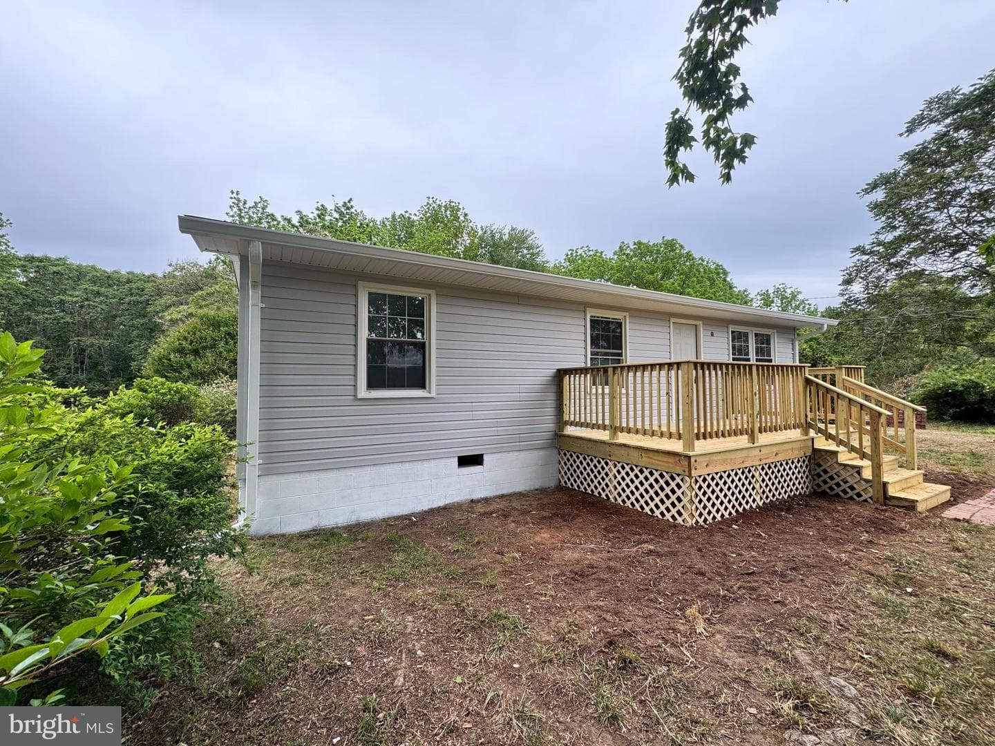 726 Courthouse Drive photo 14