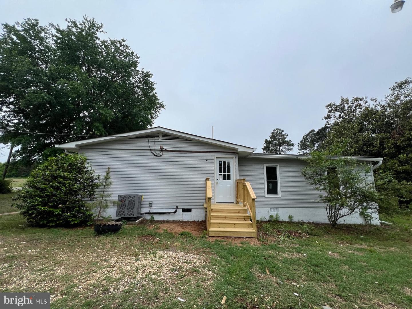 726 Courthouse Drive photo 16