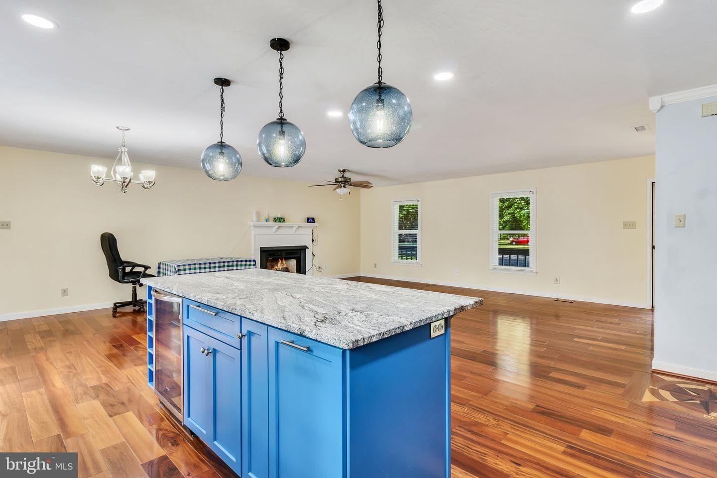 98 Mallard Drive photo 3