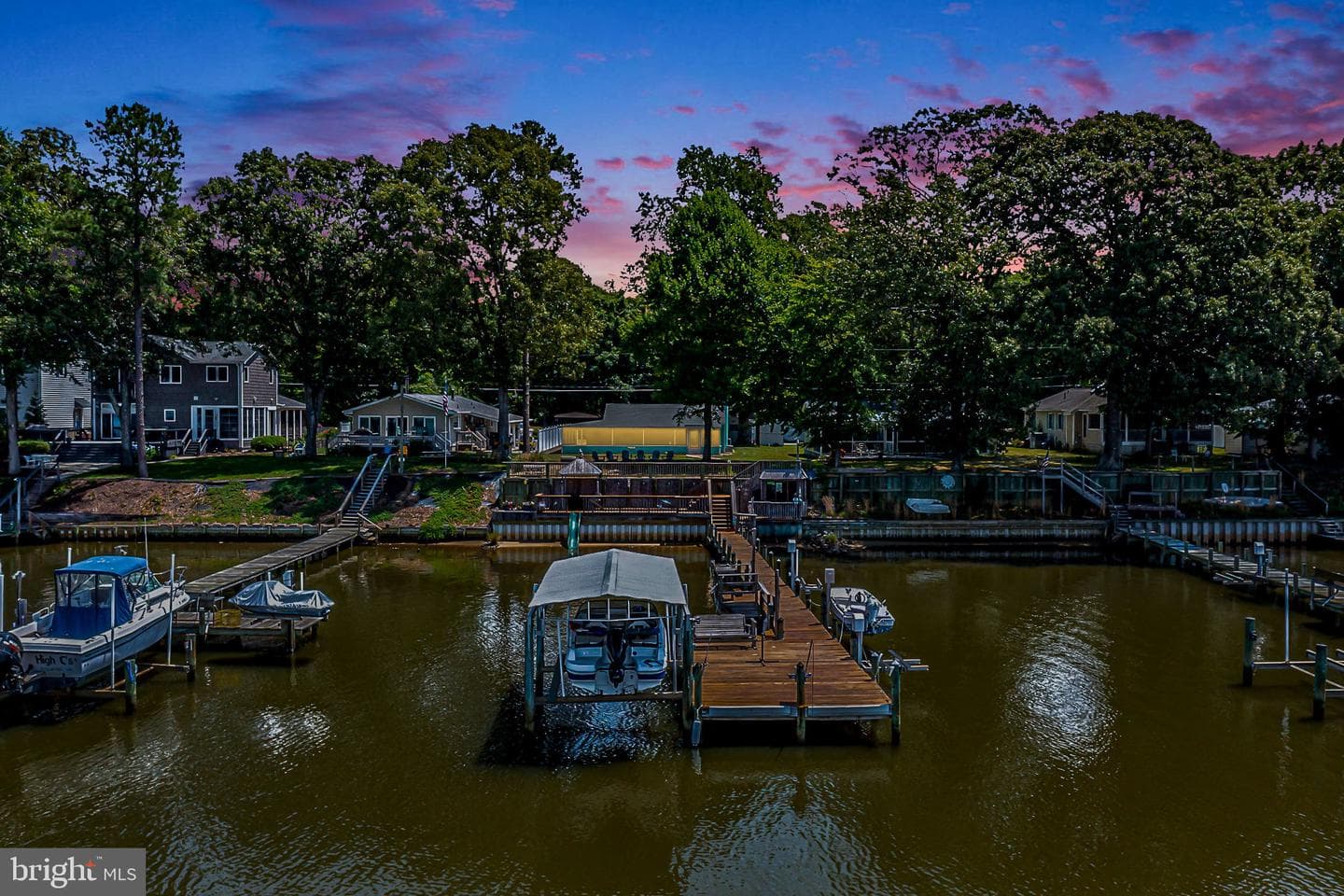1131 Point Anne Drive, Hartfield