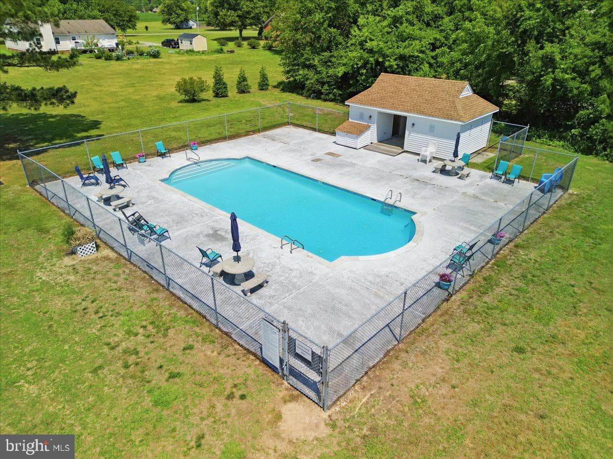 230 Chick Cove Drive photo 22