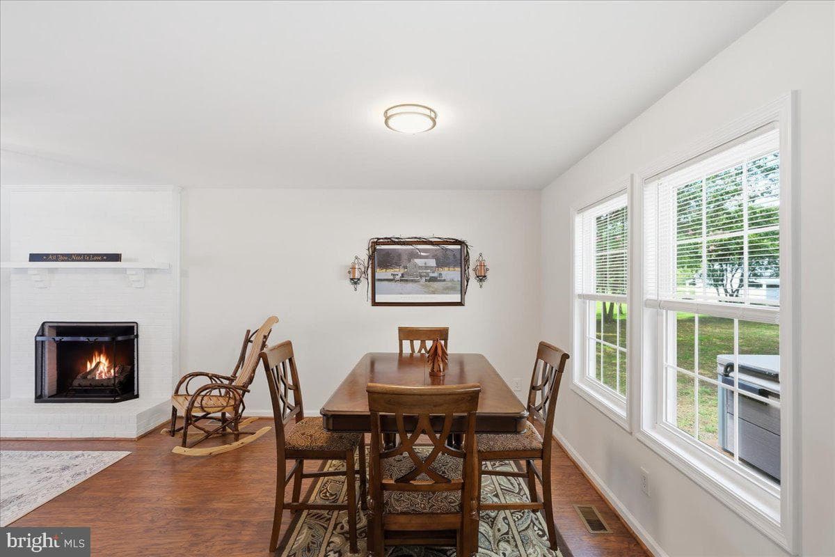 230 Chick Cove Drive photo 6