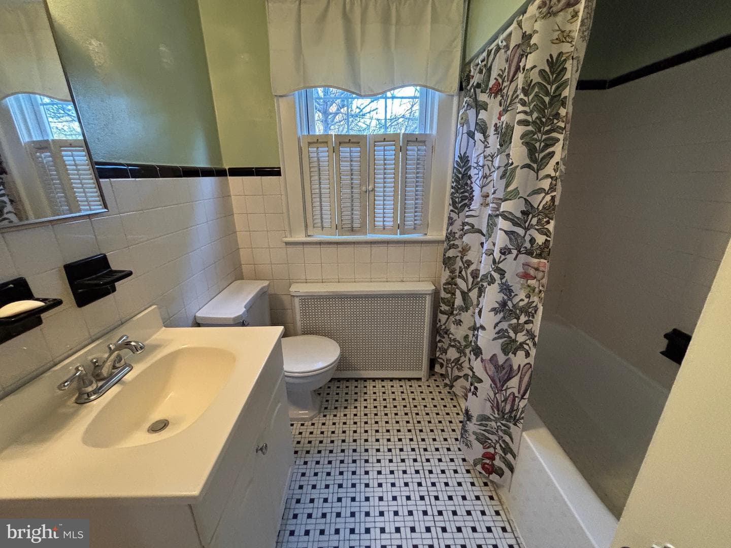 3737 Buckingham Street photo 19