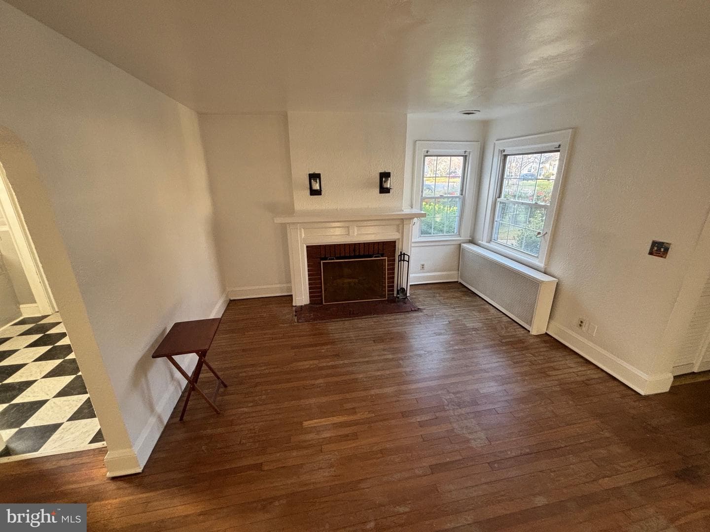 3737 Buckingham Street photo 9