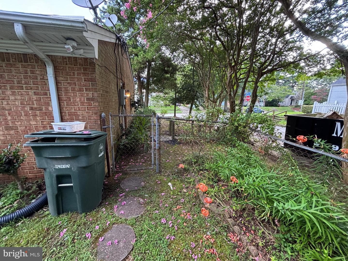 125 W Bay Avenue W photo 30